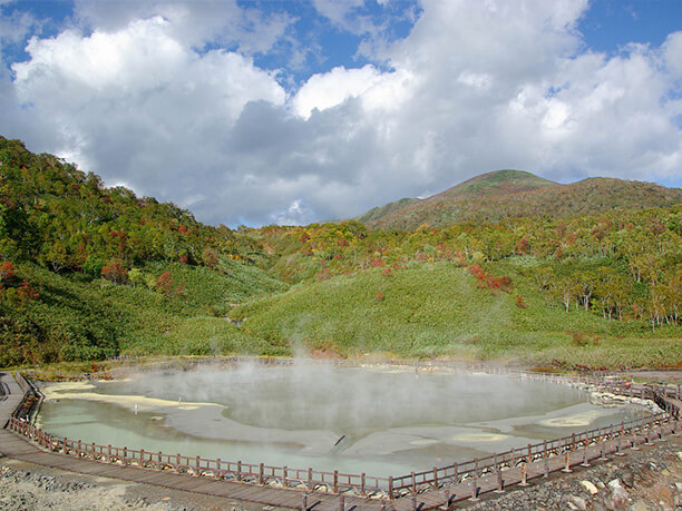 大湯沼の湯の花が舞う 蘭越町交流促進センター雪秩父 Jtrip Smart Magazine 北海道