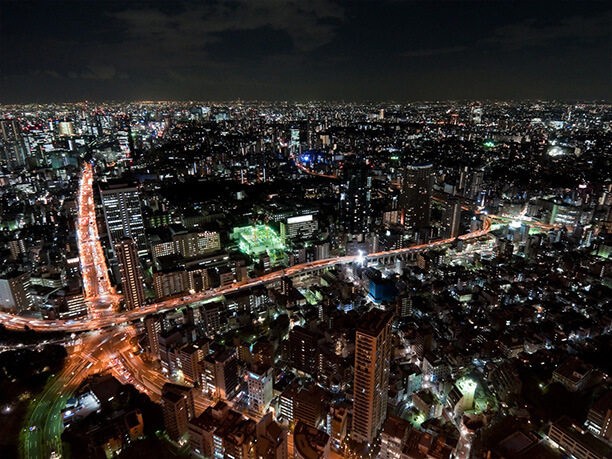 空高くから見渡す夜景東京は息をのむほど美しい J Trip Smart Magazine 東京